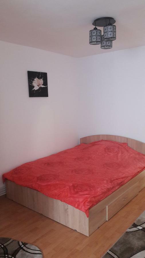 Melody Apartment Алба-Юлія Екстер'єр фото